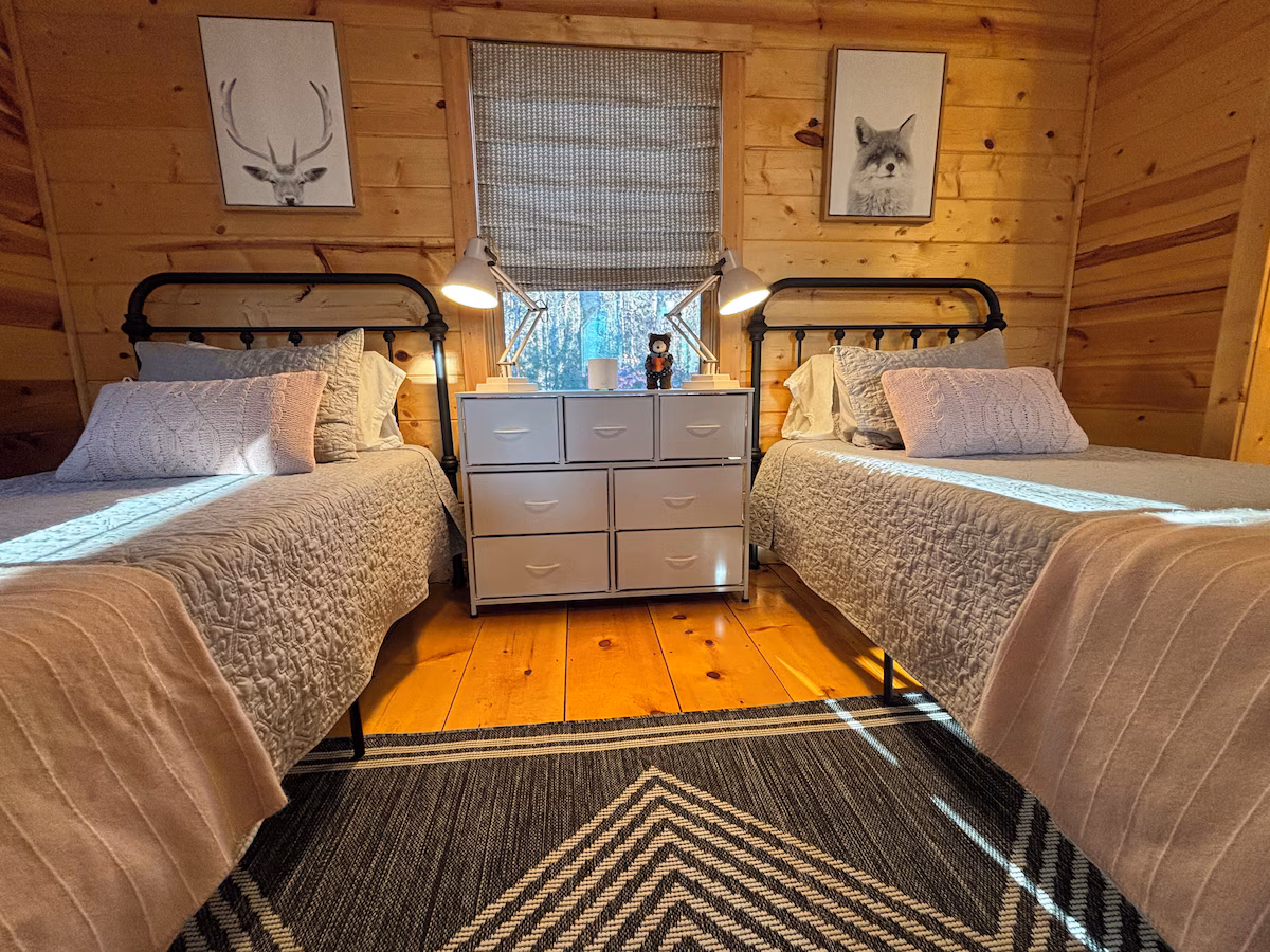 Loft sleeping area at The Cozy Nook