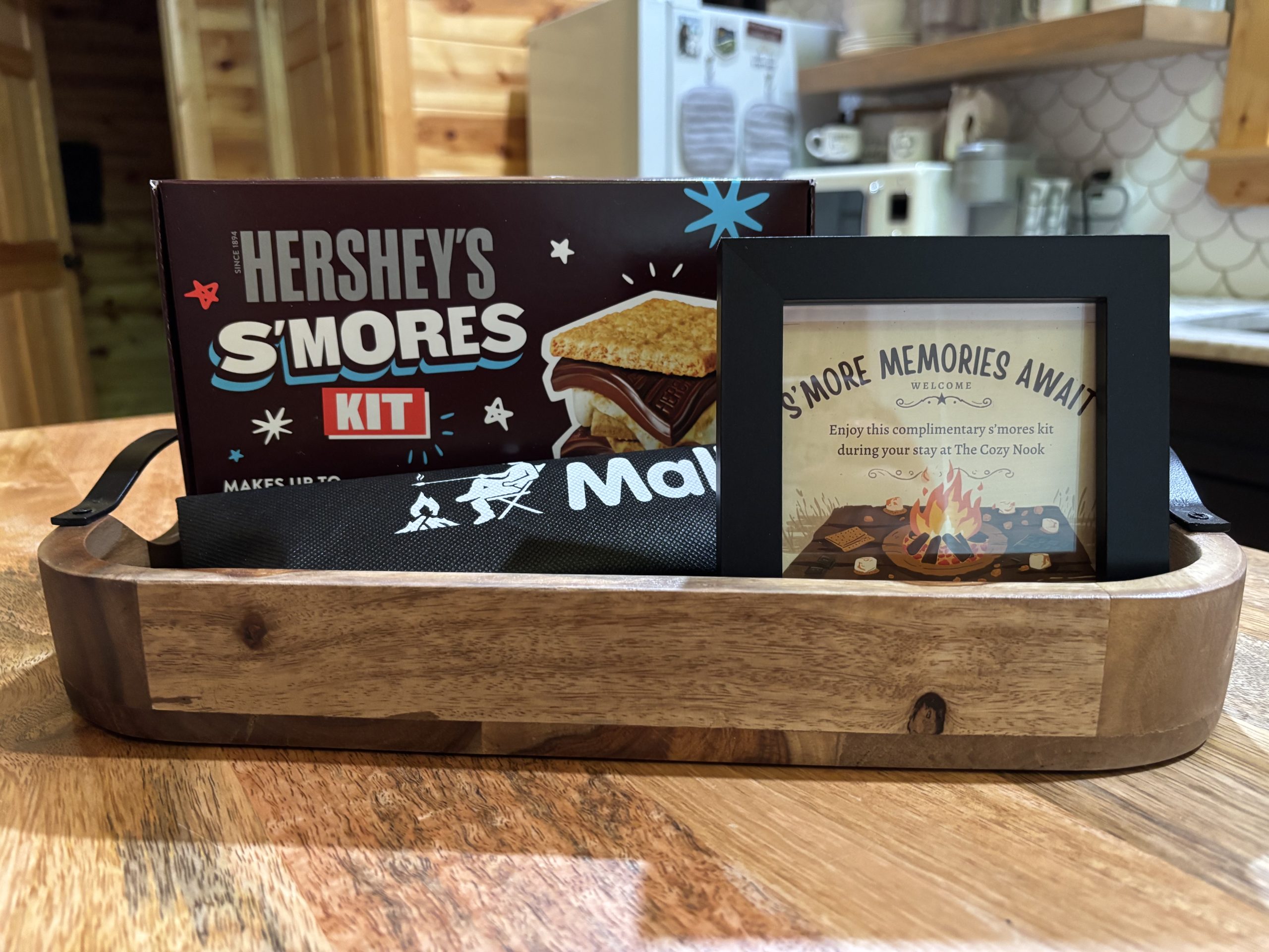 Complimentary s'mores welcome kit at The Cozy Nook